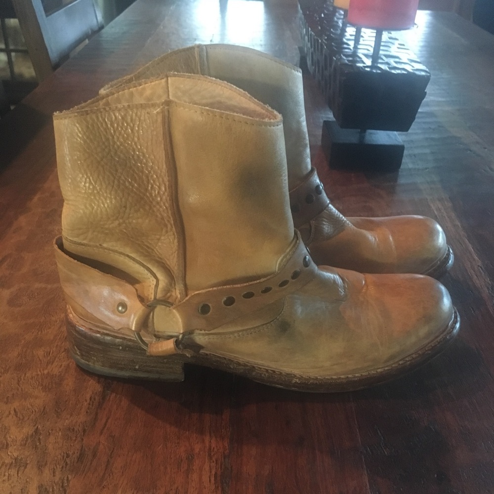 Bed stu Exeter boots